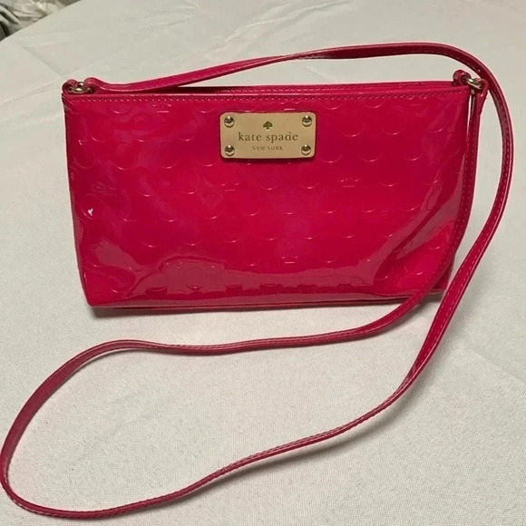 kate spade Handbags - KATE SPADE ♠️ Crossbody Purse,Excellent Condition.